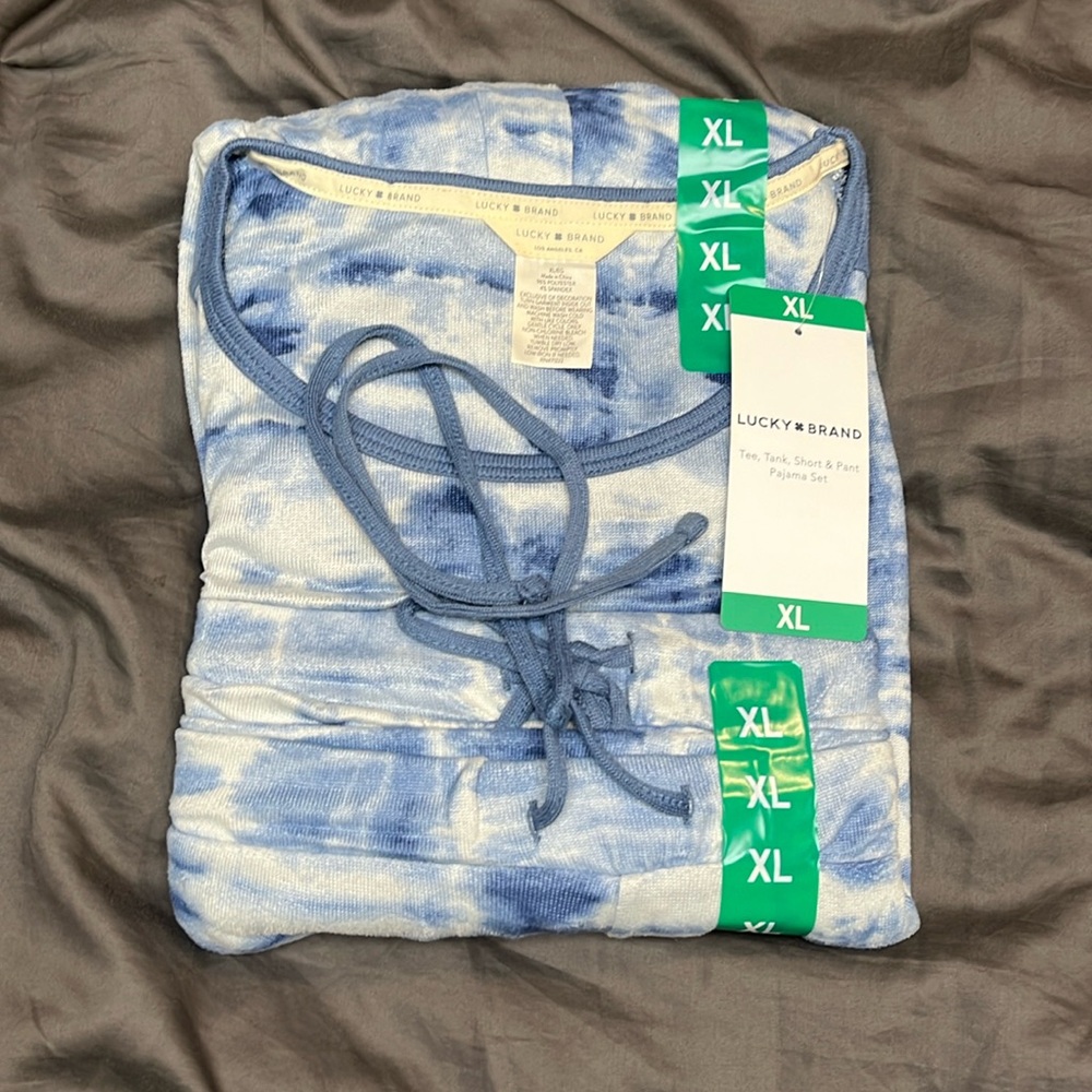 Lucky brand extra large pajama set